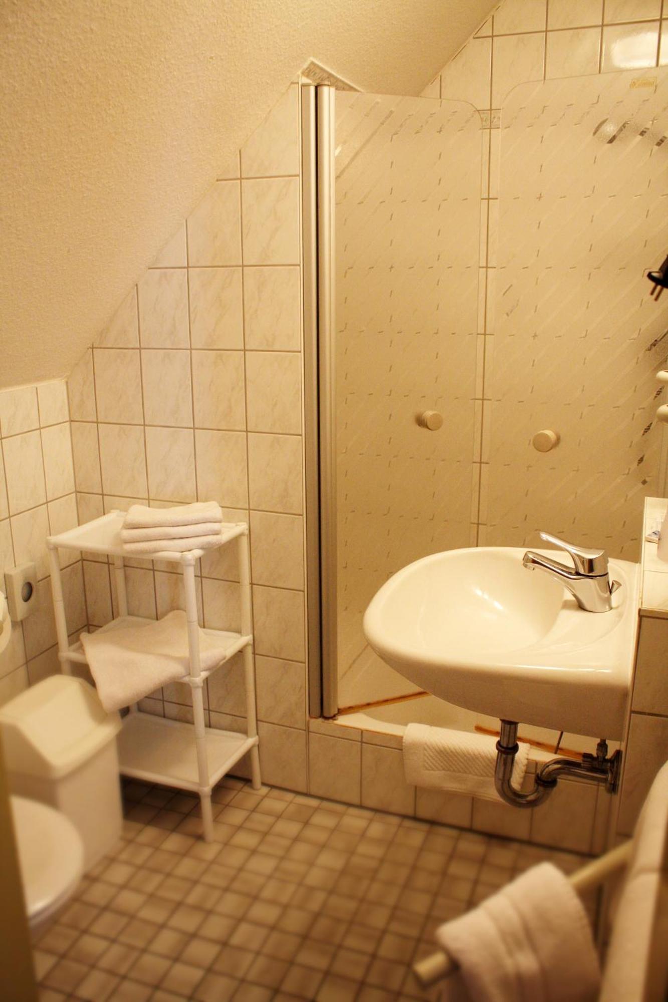 Hotel Drei Kronen Burgkunstadt エクステリア 写真